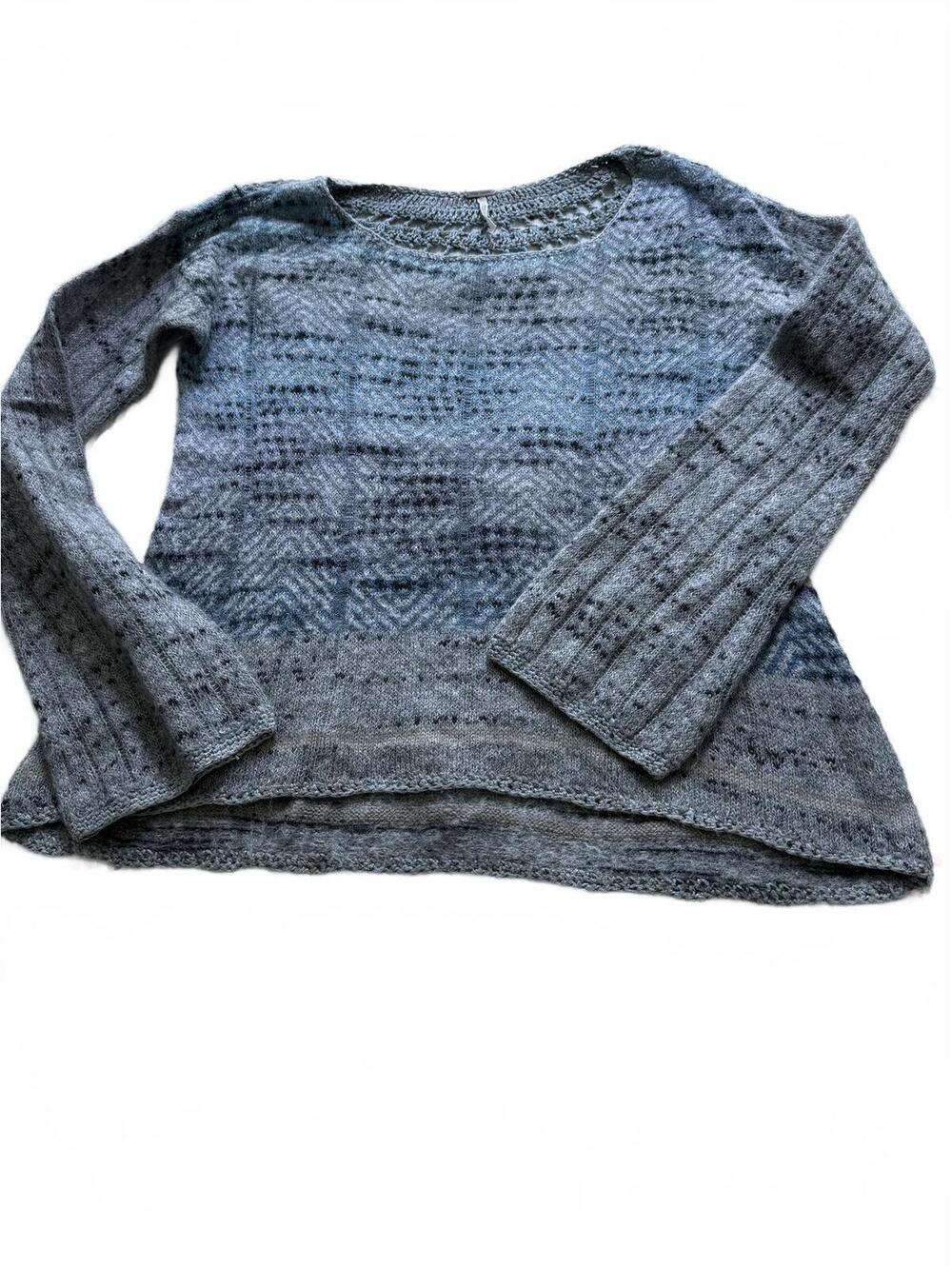 FREE PEOPLE Blue Moon Boho crochet knit light weight‎ sweater blue/gray SZ S